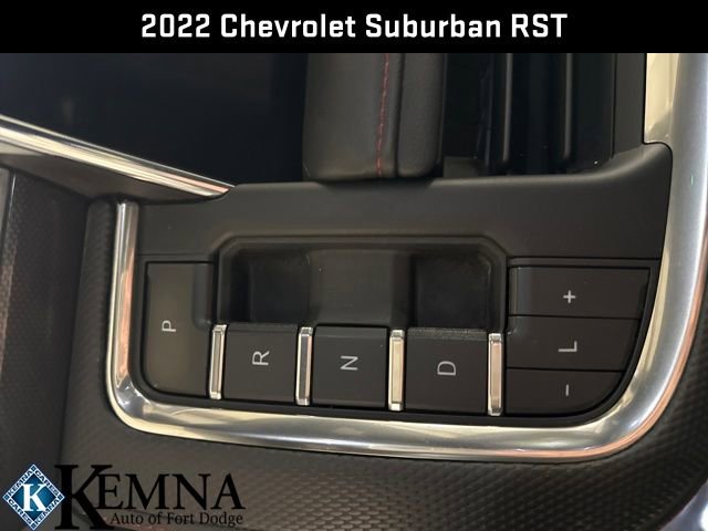 Used 2022 Chevrolet Suburban RST w/ Luxury Package image 28