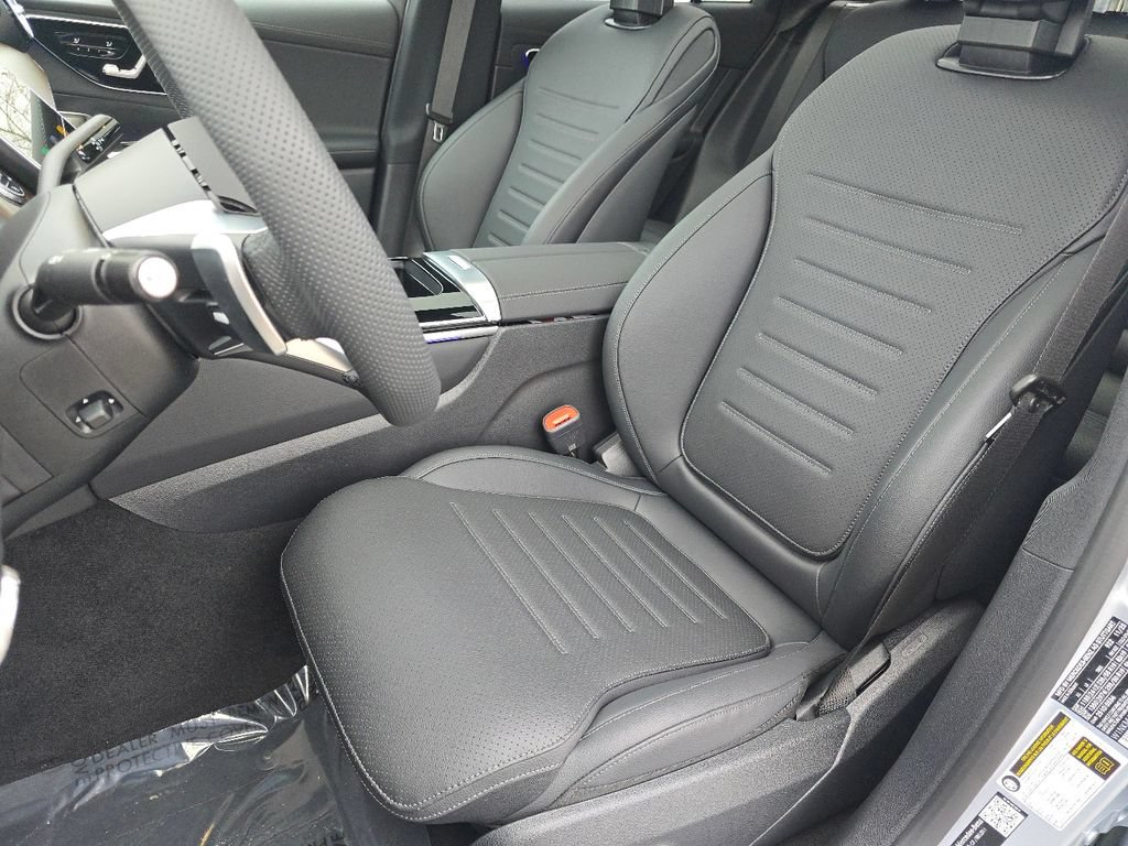 New 2026 Mercedes-Benz GLC 300 4MATIC image 23