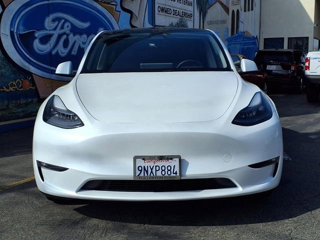 Used 2024 Tesla Model Y Long Range image 2