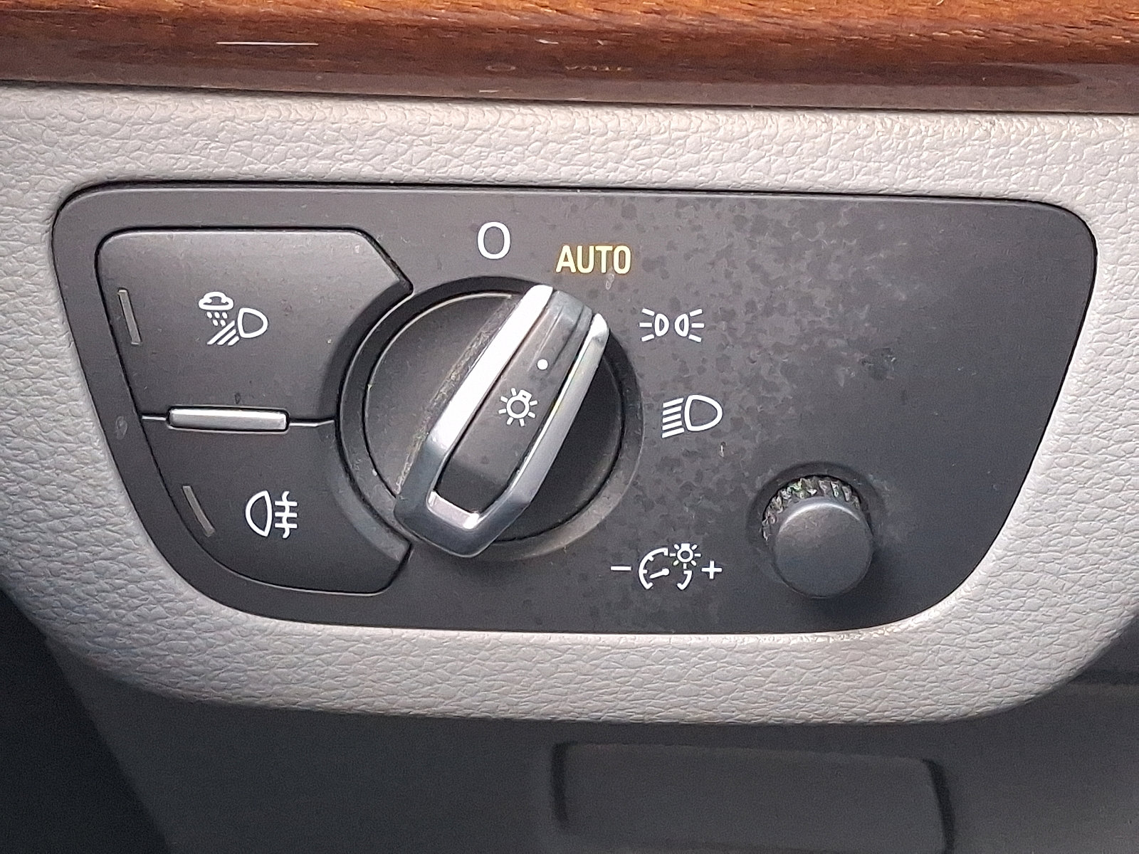 Used 2022 Audi Q5 2.0T Premium Plus w/ Premium Plus Package image 25