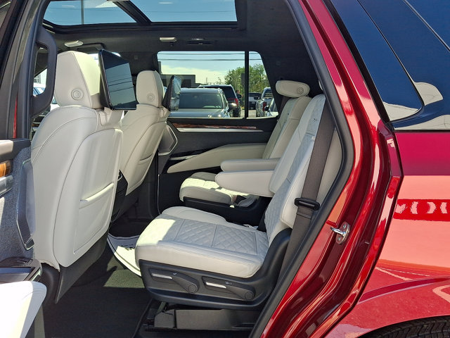 Certified 2026 Cadillac Escalade Platinum Sport AWD/4WD image 10