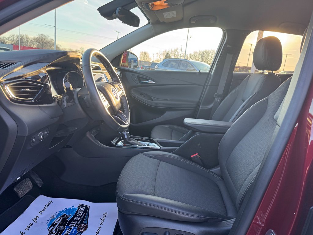 Used 2023 Buick Encore GX Select w/ Sport Touring Package image 26