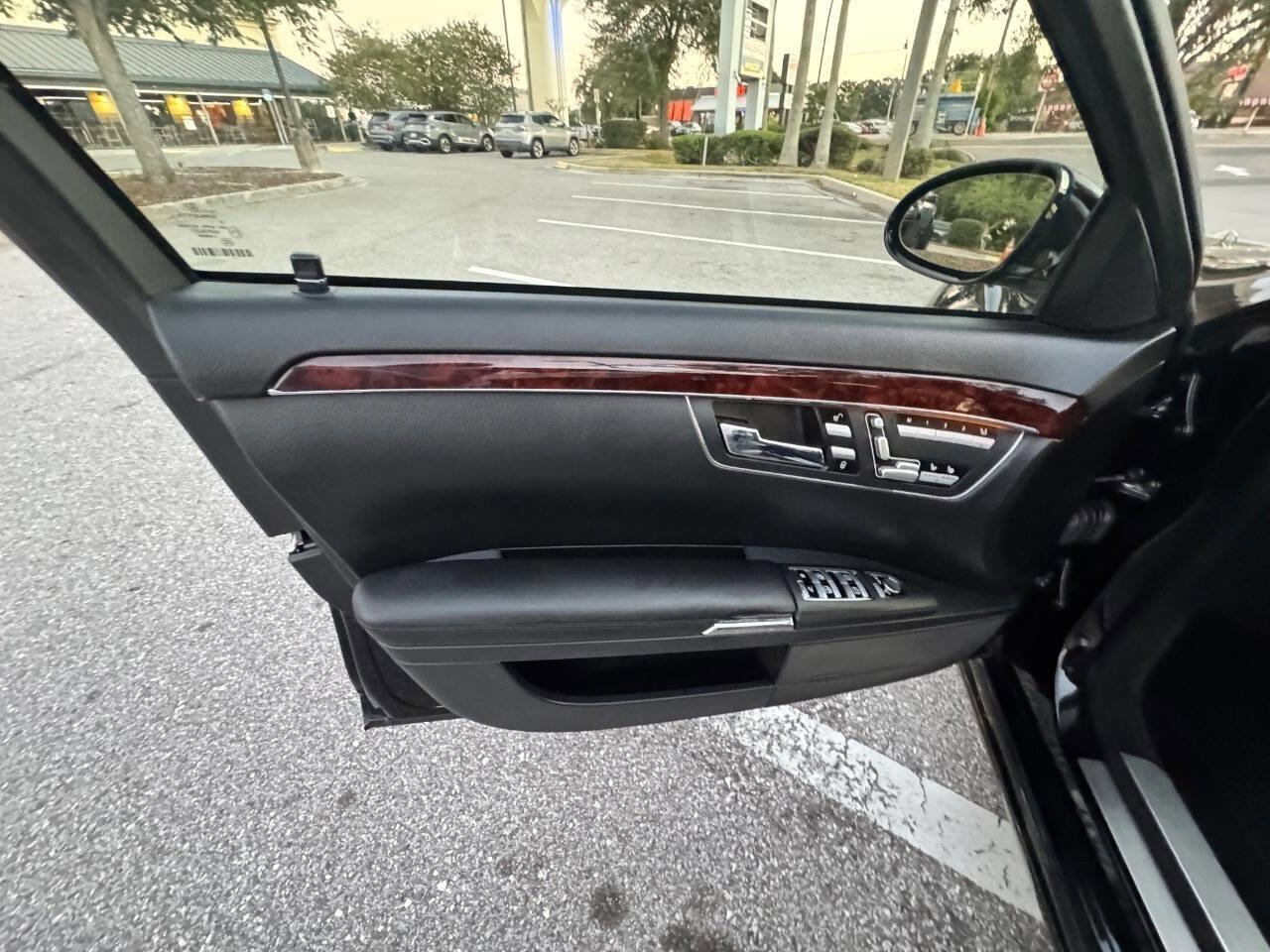 Used 2008 Mercedes-Benz S 63 AMG image 24