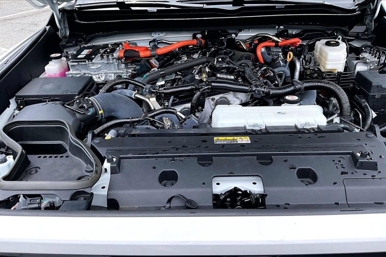 Used 2024 Toyota Tacoma TRD Sport AWD/4WD image 35