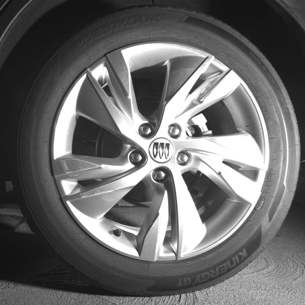 Used 2025 Buick Encore GX Preferred AWD/4WD image 14