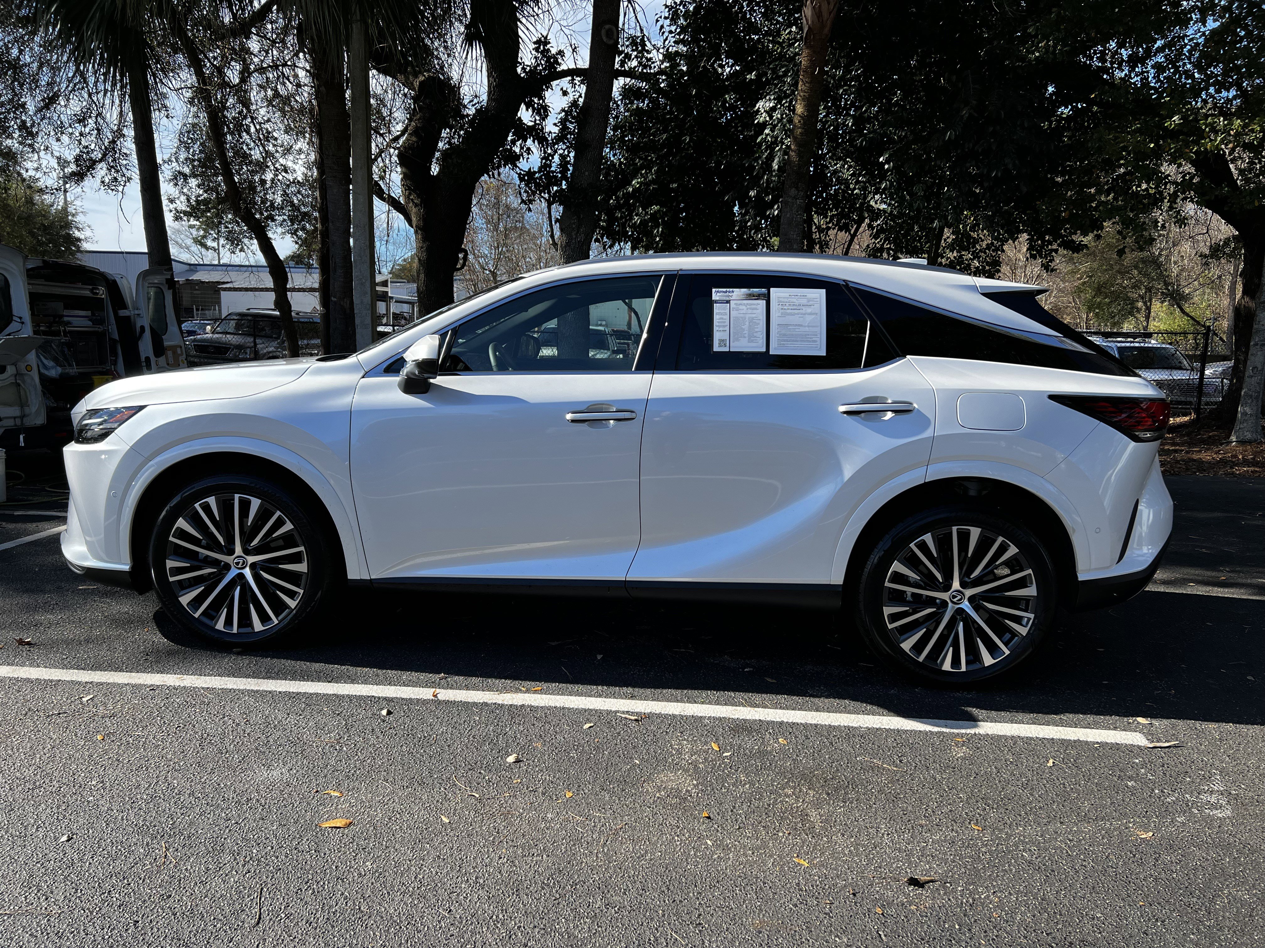 Used 2025 Lexus RX 350 Premium Plus image 6