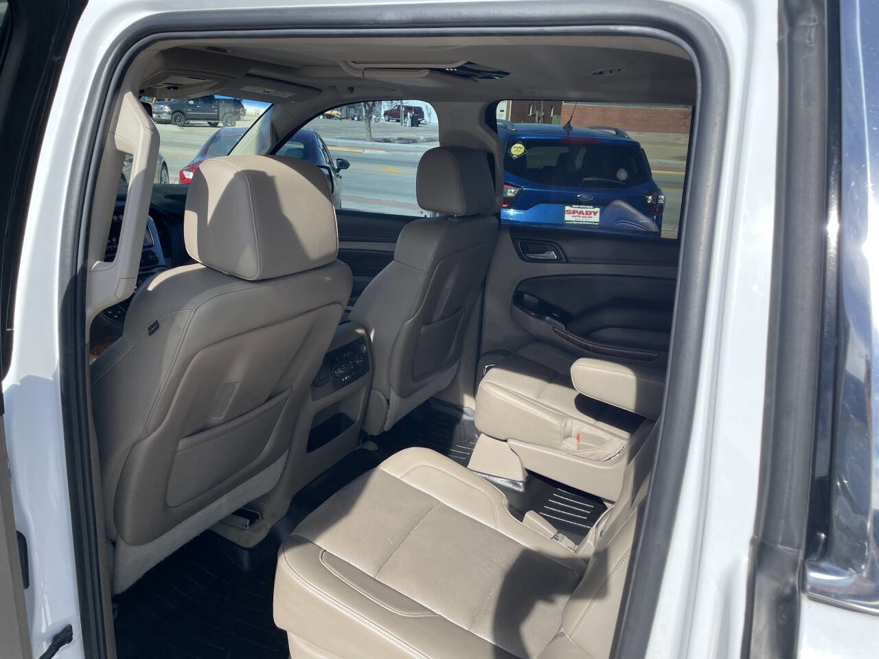 Used 2016 Chevrolet Suburban LTZ AWD/4WD image 11