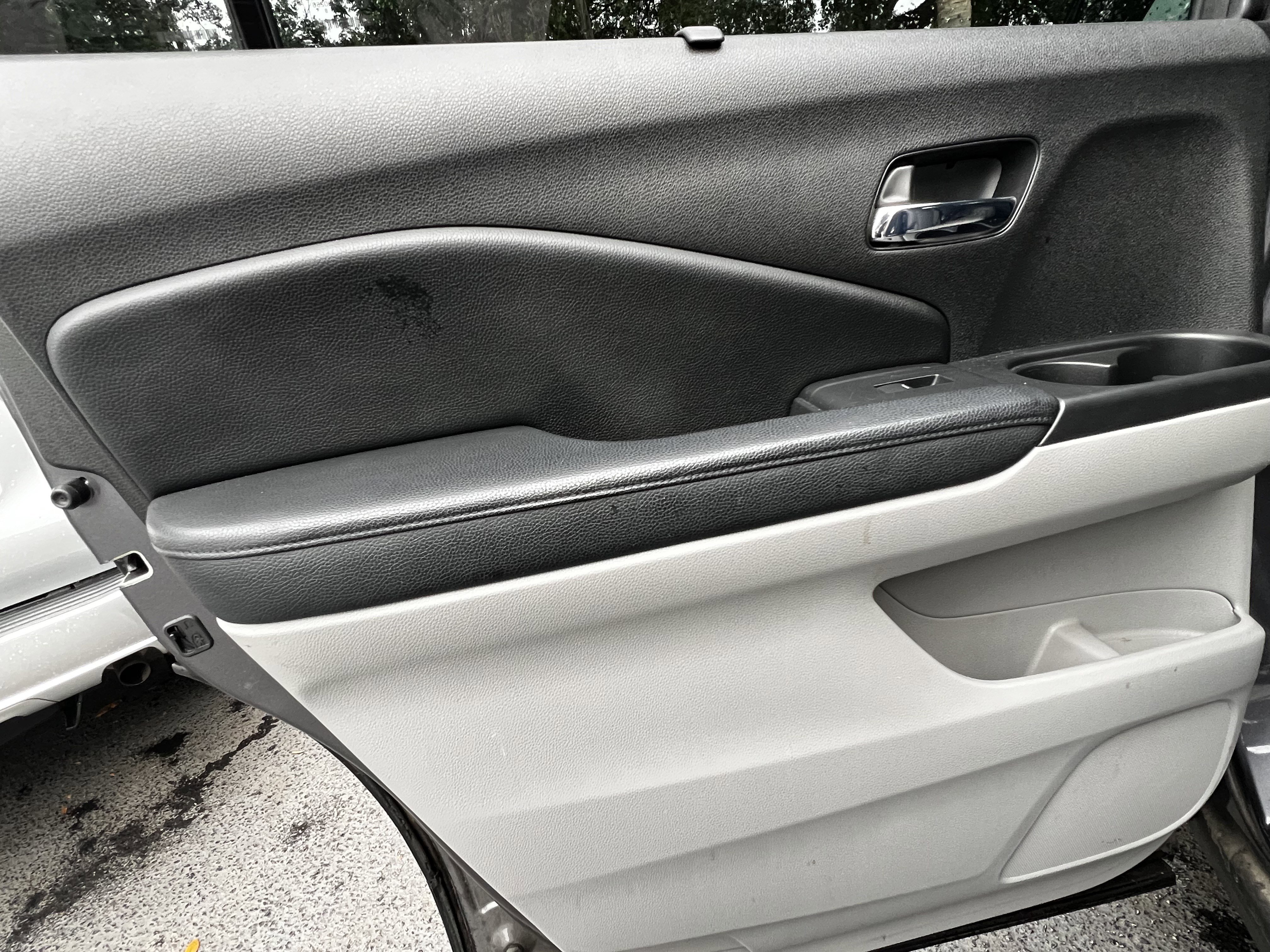 Used 2017 Honda Pilot Touring image 30