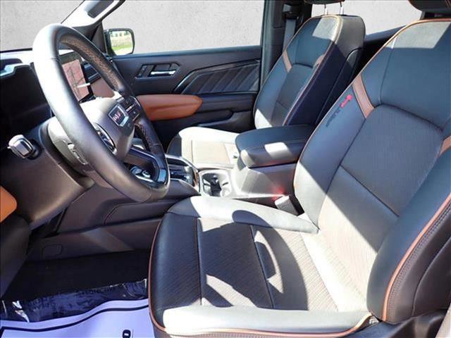 Used 2023 GMC Canyon AT4 w/ LPO, Sports Bar Package image 12