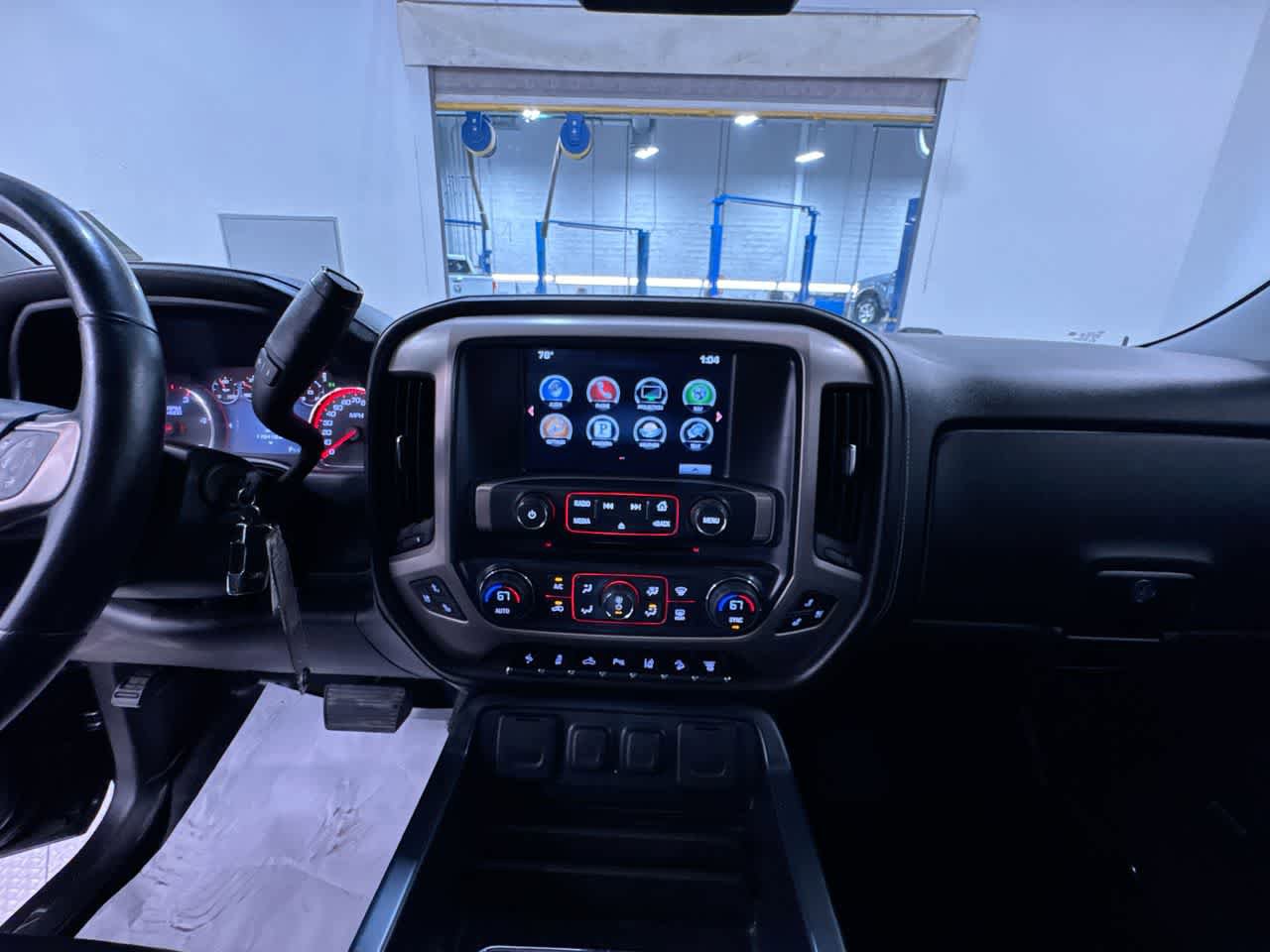 Used 2016 GMC Sierra 2500 Denali w/ Duramax Plus Package AWD/4WD image 22