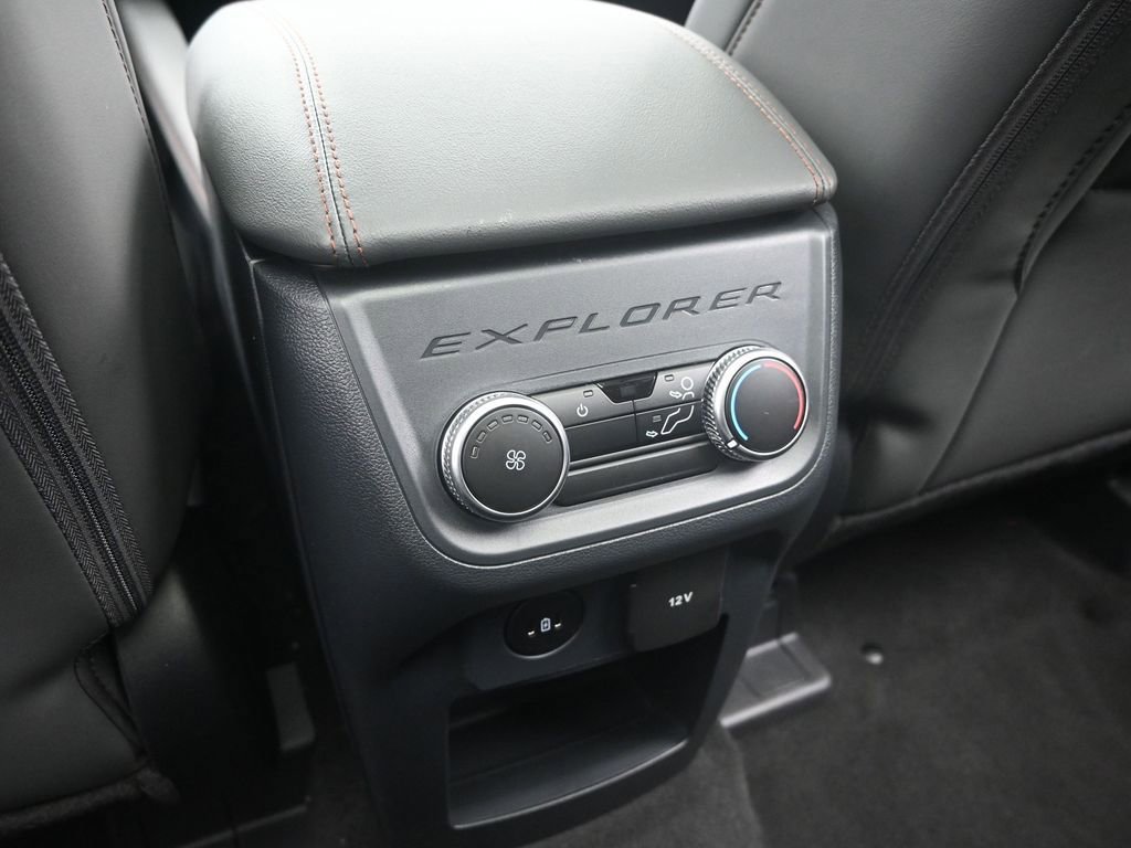 New 2026 Ford Explorer Active image 29