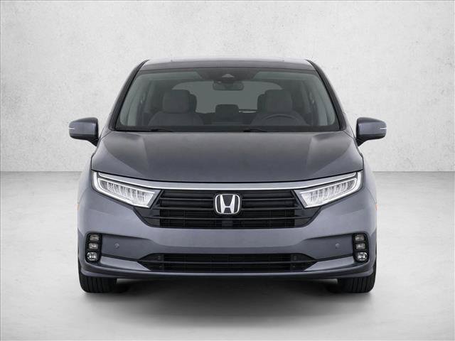 Used 2024 Honda Odyssey Touring image 2