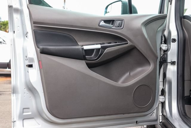 Used 2022 Ford Transit Connect XLT FWD image 23