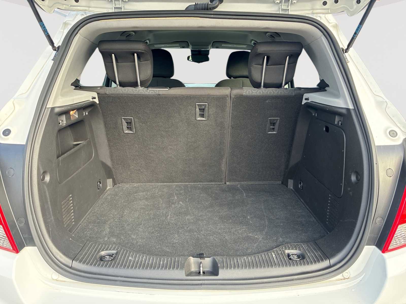 Certified 2018 Chevrolet Trax LS image 25