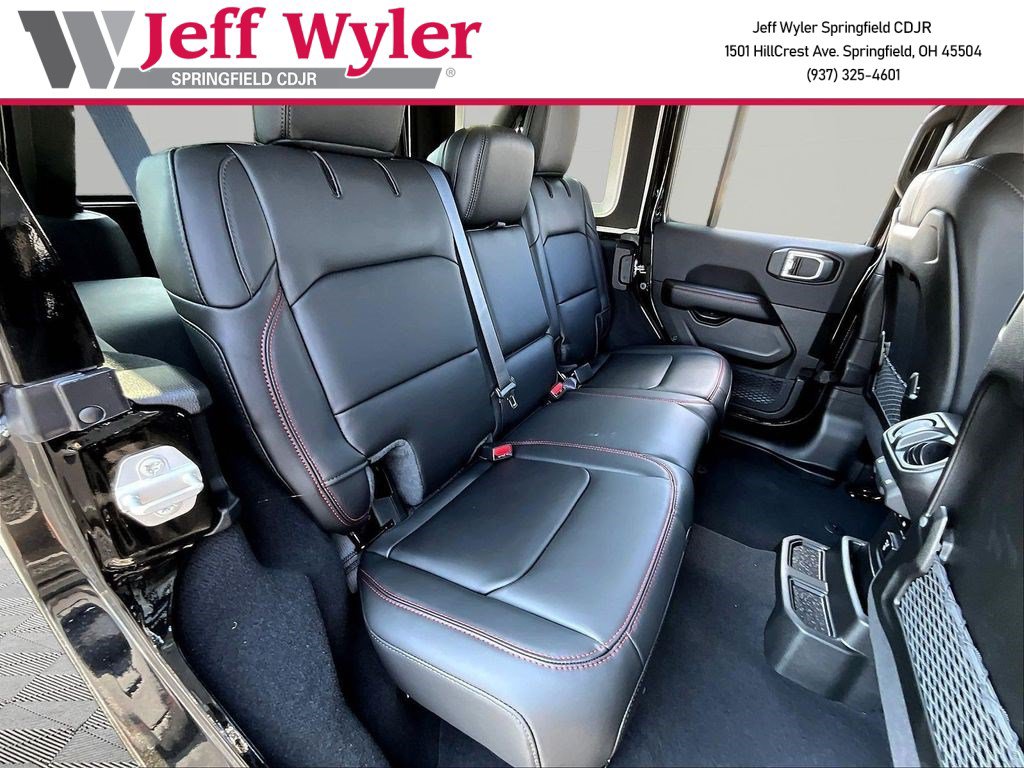 New 2027 Jeep Wrangler Unlimited Rubicon AWD/4WD image 21