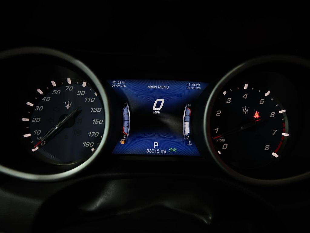 Used 2018 Maserati Ghibli RWD image 17