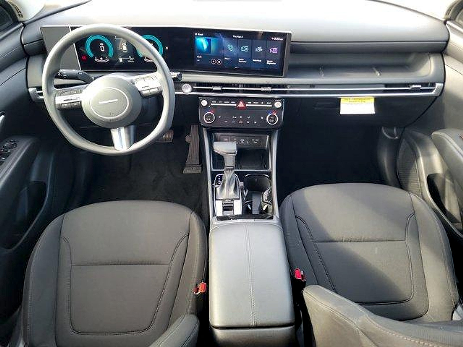 Certified 2025 Hyundai Tucson SEL FWD image 17