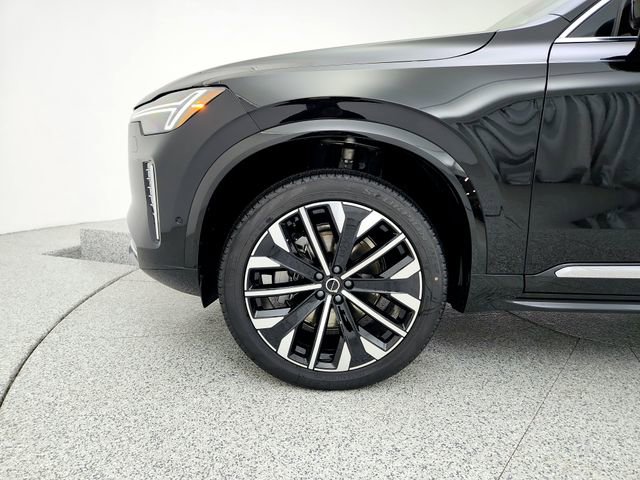 New 2026 Volvo XC90 B6 Plus w/ Protection Package image 26