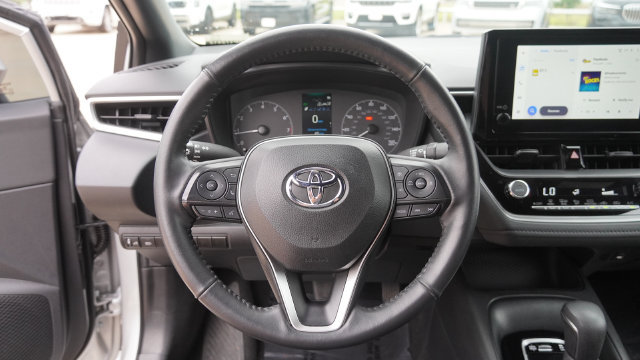 Used 2024 Toyota Corolla SE FWD image 24