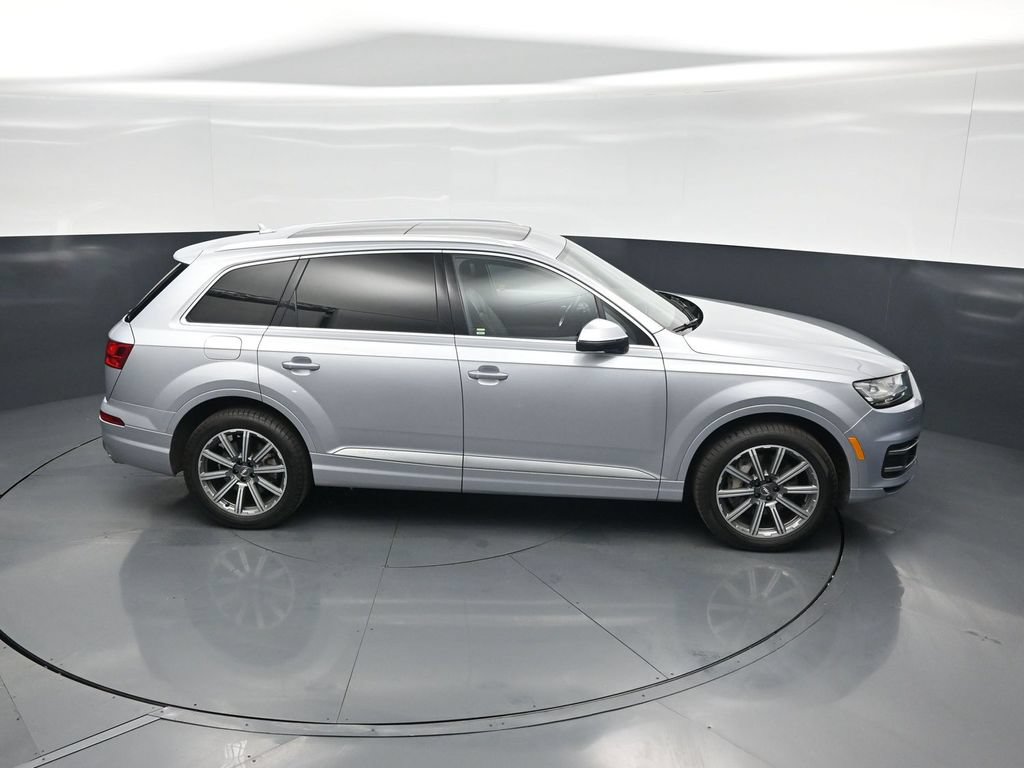 Used 2017 Audi Q7 3.0T Premium Plus w/ Premium Plus Package AWD/4WD image 57
