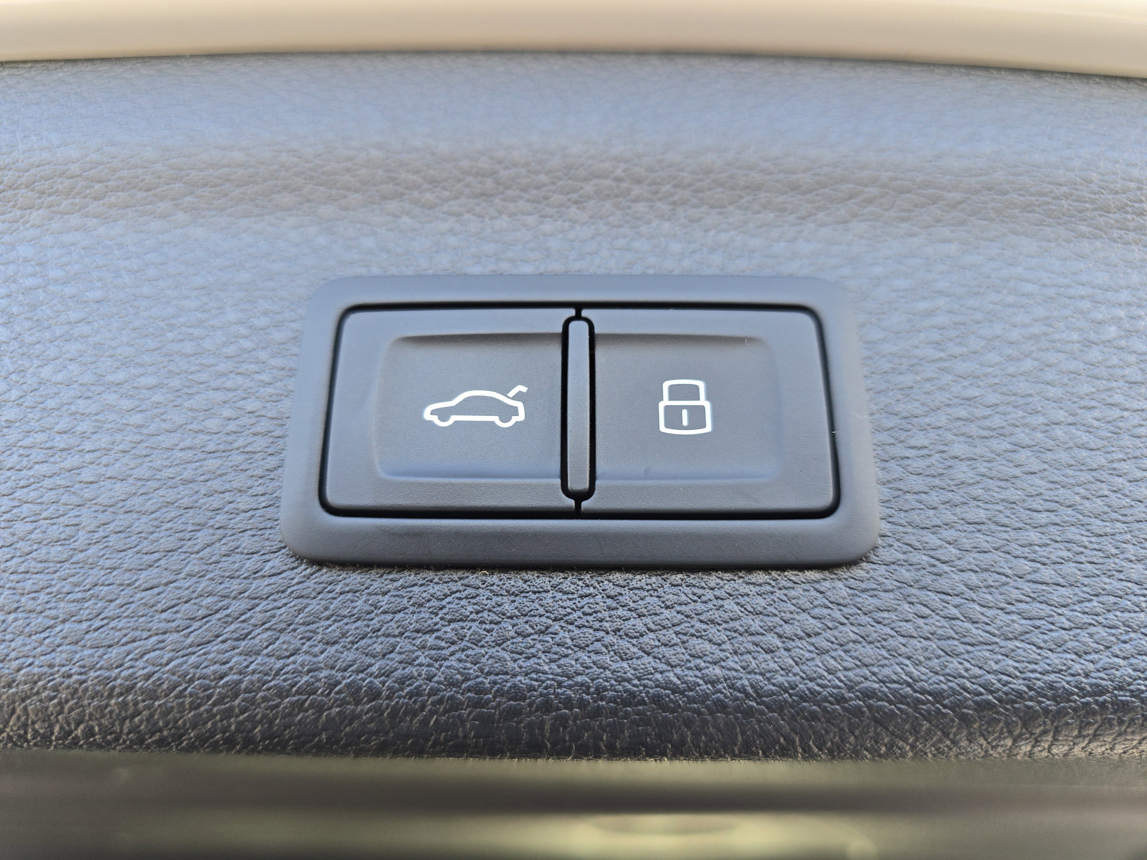 Certified 2022 Audi Q3 2.0T Premium Plus image 16