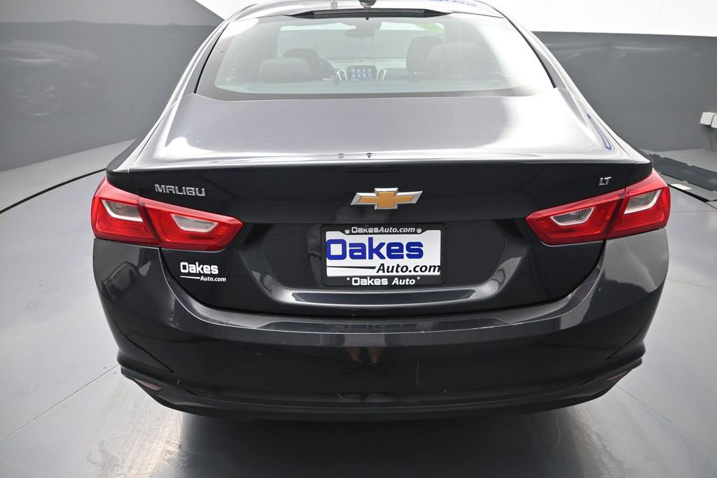 Used 2023 Chevrolet Malibu LT FWD image 32