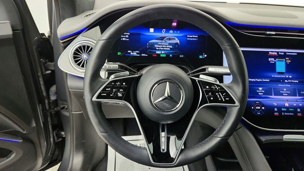 Used 2023 Mercedes-Benz EQS 580 4MATIC SUV image 13