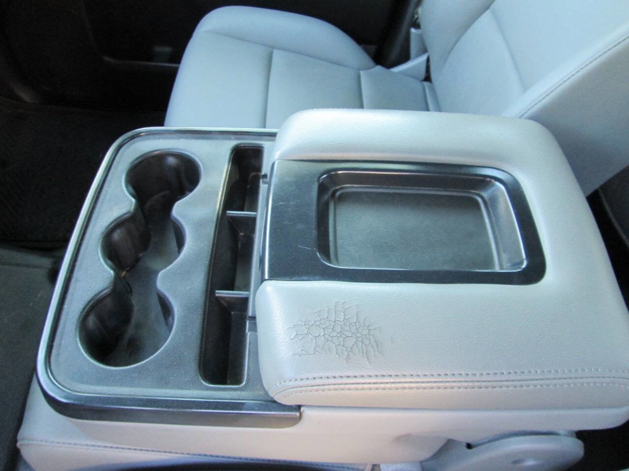 Used 2016 Chevrolet Silverado 1500 W/T w/ Trailering Package image 17