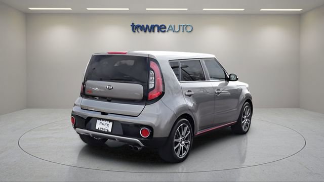 Used 2018 Kia Soul ! FWD image 5