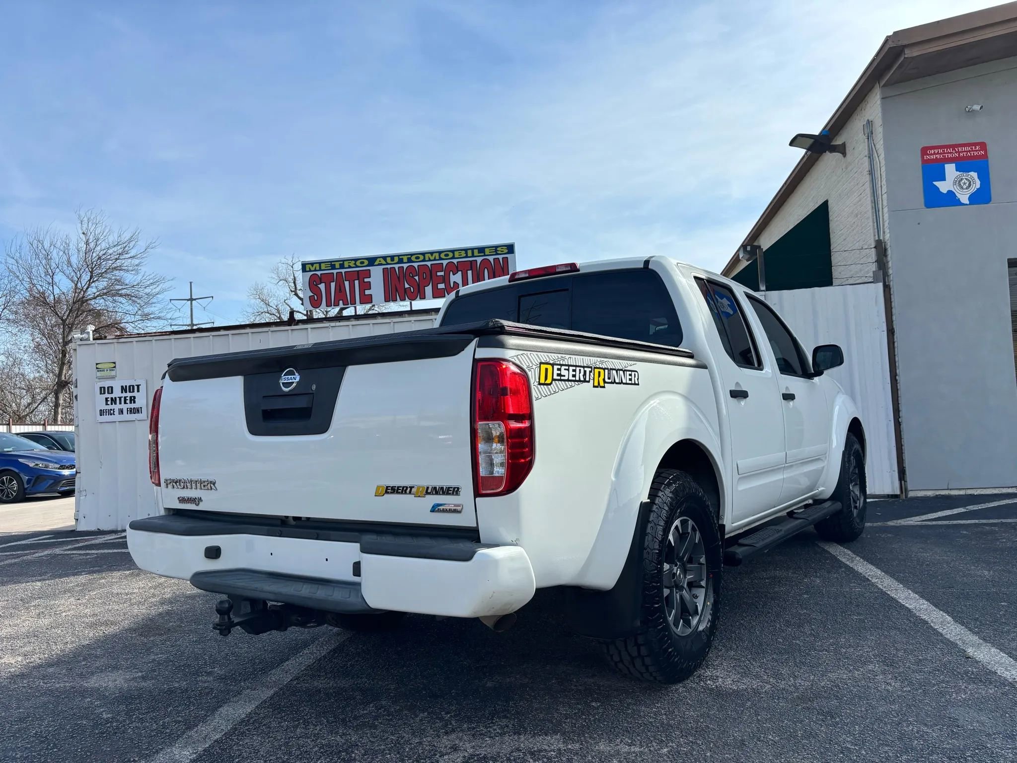 Used 2019 Nissan Frontier Desert Runner image 9