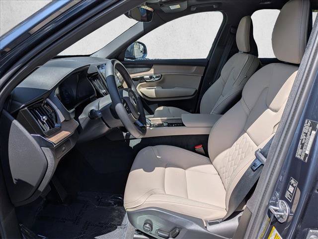 Certified 2026 Volvo XC90 B6 Plus w/ Protection Package Premier AWD/4WD image 17
