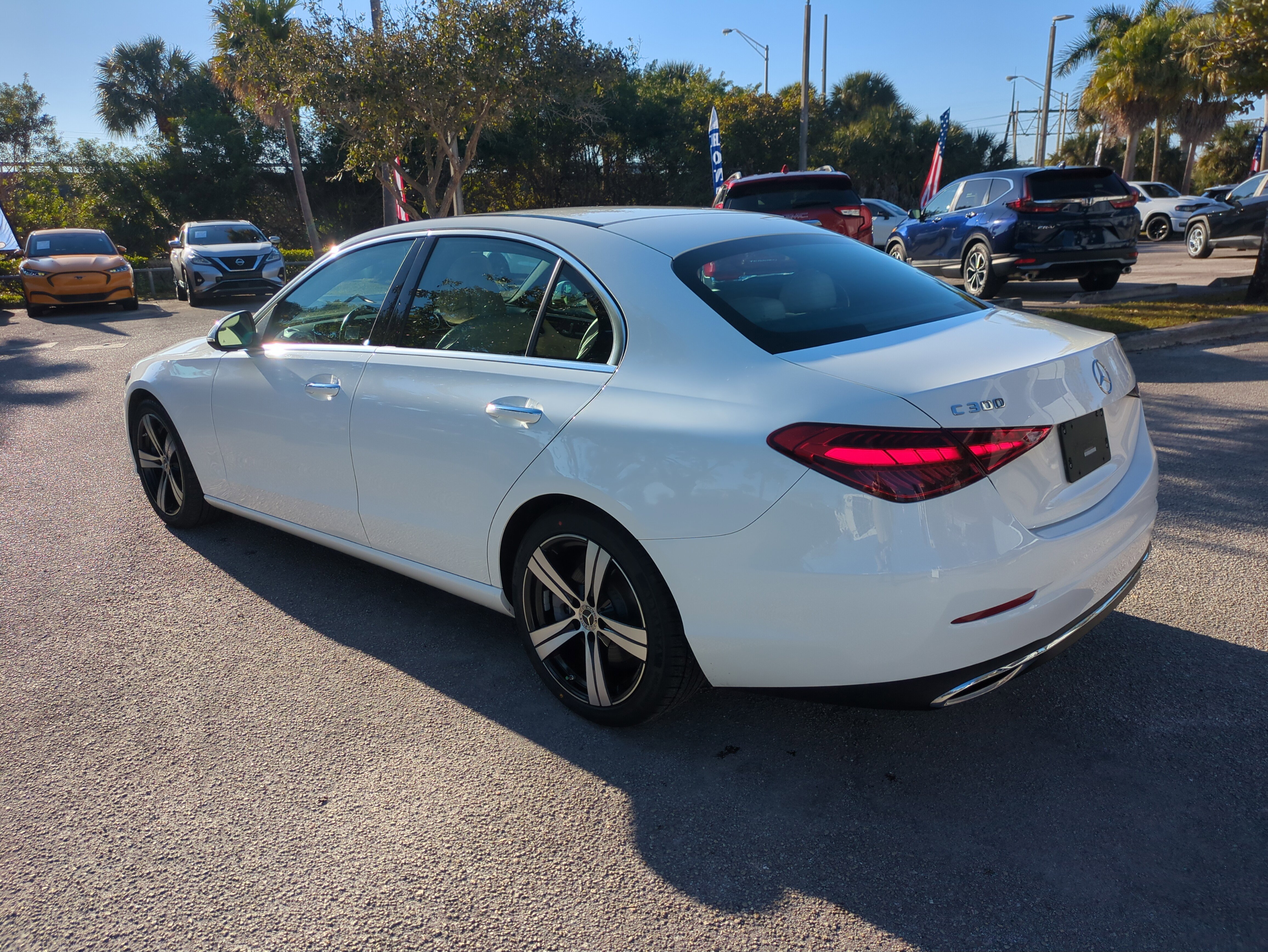 Used 2022 Mercedes-Benz C 300 Sedan image 7