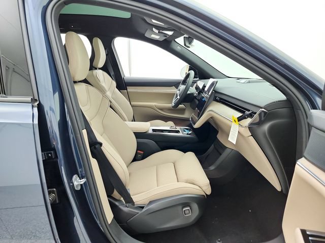 New 2026 Volvo EX90 Plus AWD/4WD image 18