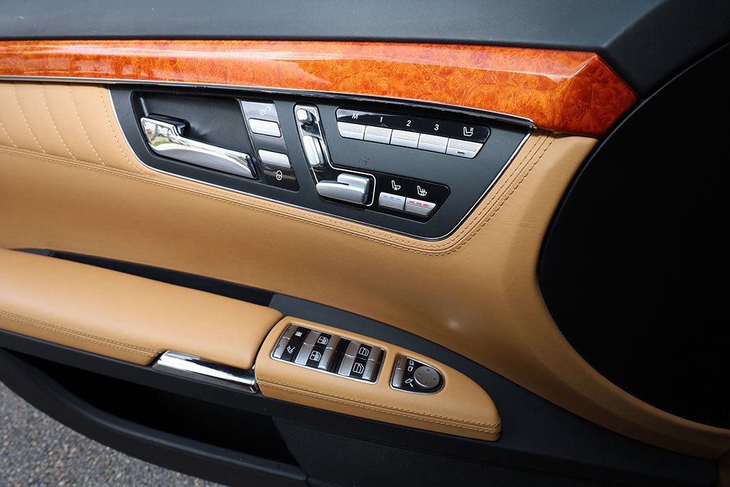 Used 2008 Mercedes-Benz S 550 image 27