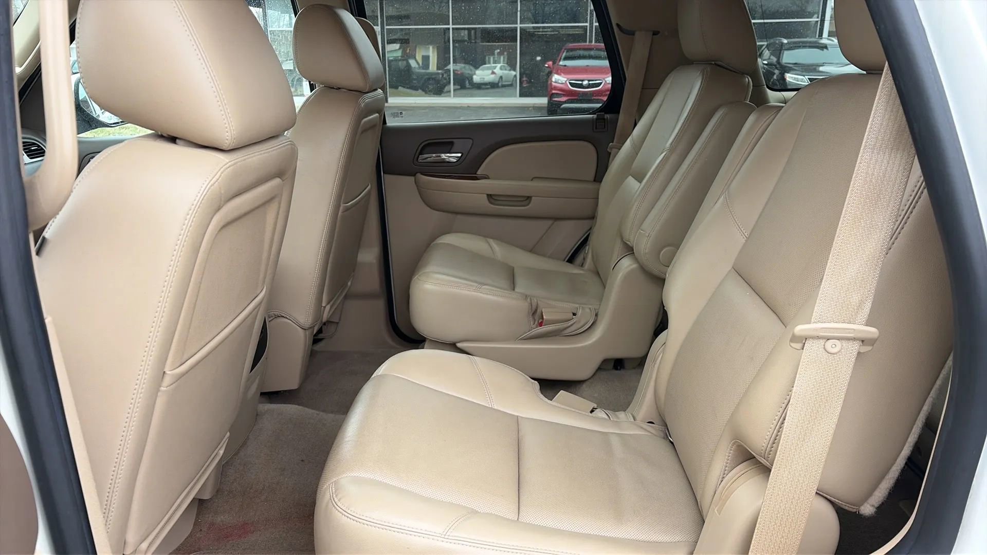 Used 2014 Chevrolet Tahoe LTZ image 15