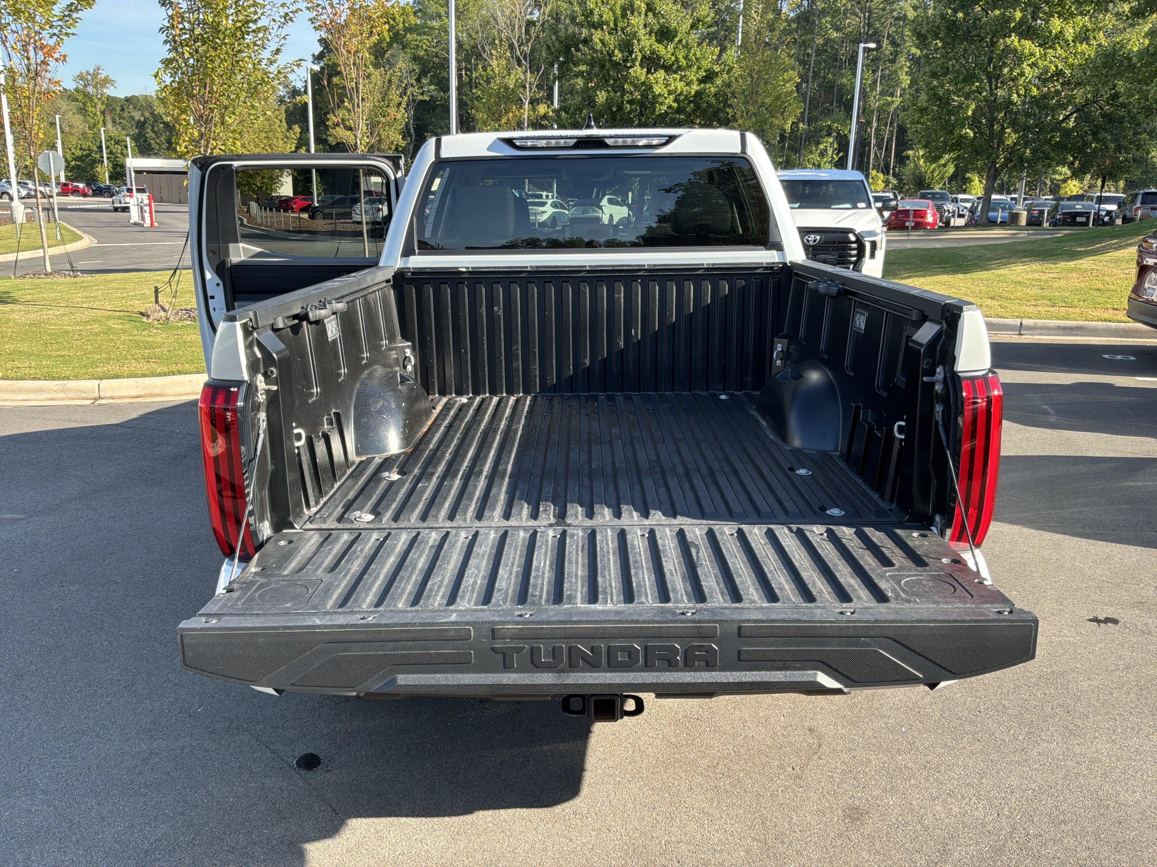 Used 2023 Toyota Tundra Limited w/ Power Package AWD/4WD image 32