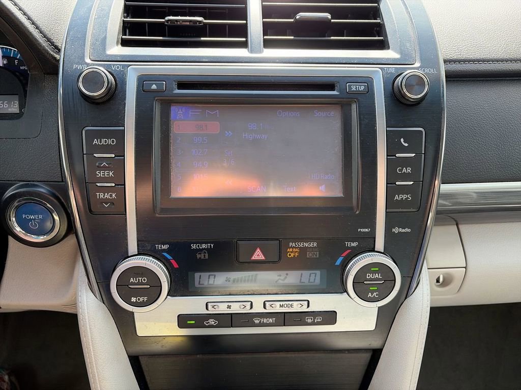 Used 2012 Toyota Camry XLE w/ Convenience Pkg FWD image 18