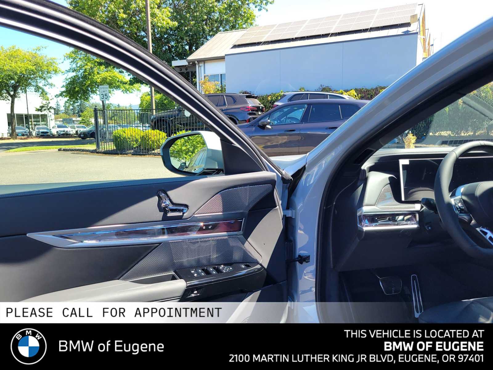 New 2026 BMW 740i xDrive w/ Premium Package AWD/4WD image 23