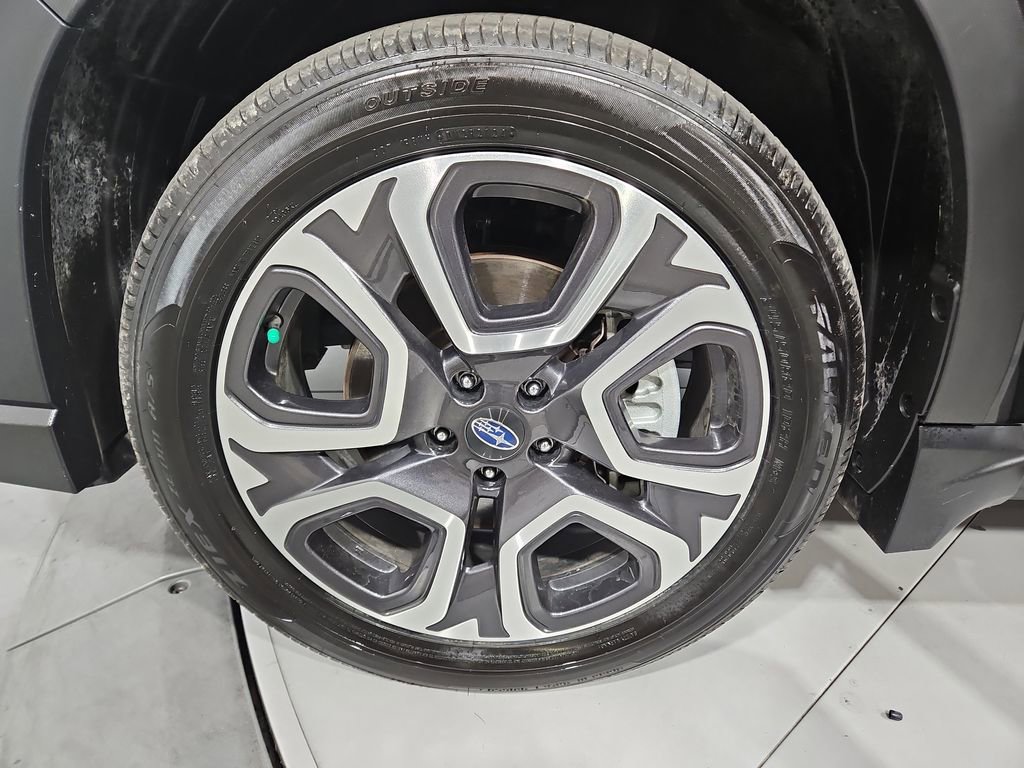 Used 2024 Subaru Ascent Touring image 28