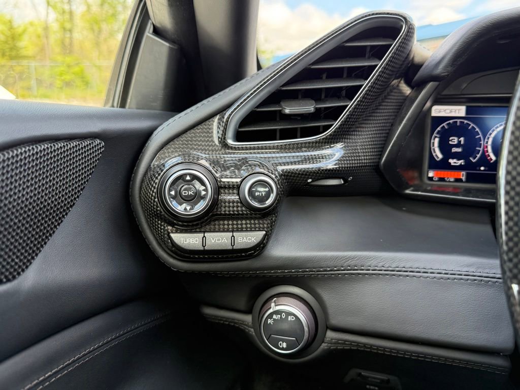 Used 2019 Ferrari 488 Spider RWD image 17
