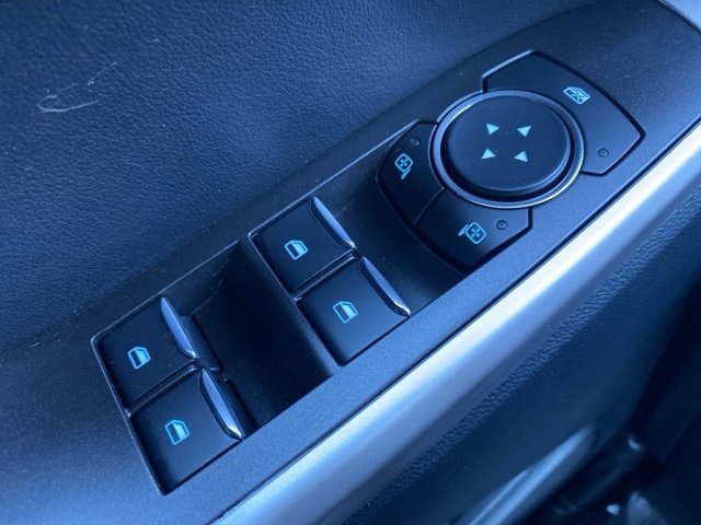 Certified 2023 Ford Explorer XLT w/ Class IV Trailer Tow Package image 18