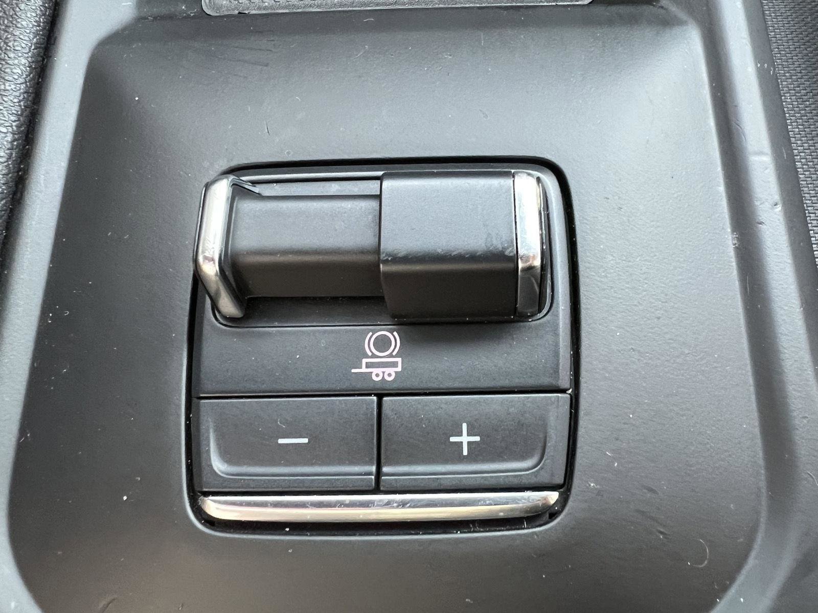 Used 2024 GMC Sierra 2500 AT4 w/ AT4 Preferred Package image 36