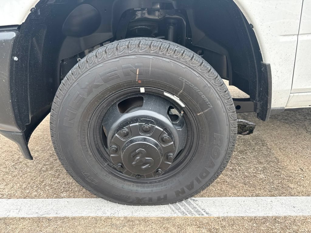 New 2026 RAM 3500 Tradesman AWD/4WD image 8