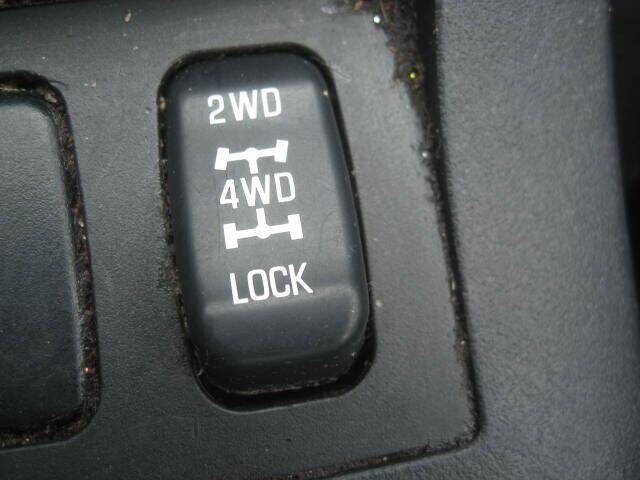 Used 2013 Mitsubishi Lancer SE AWD/4WD image 18