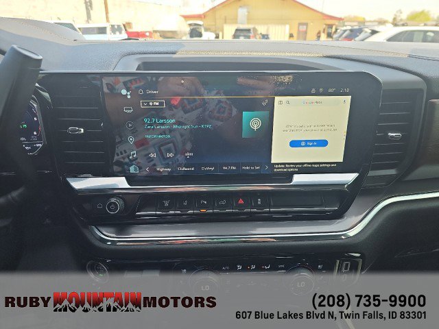 Used 2024 Chevrolet Silverado 3500 High Country w/ High Country Premium Package AWD/4WD image 21