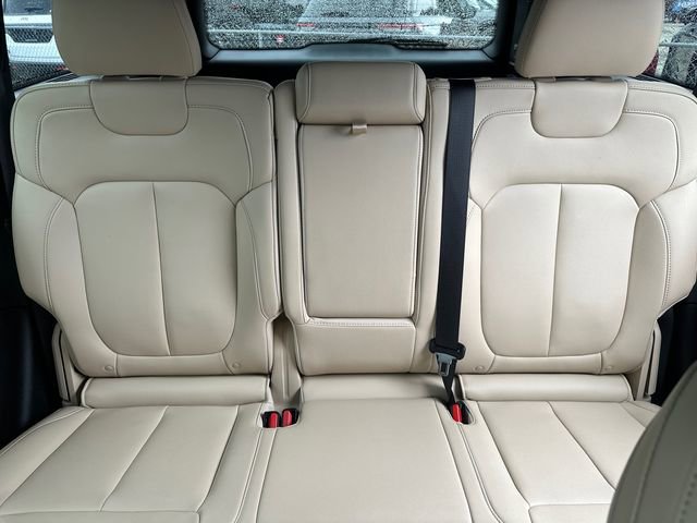 Used 2024 Jeep Grand Cherokee Limited image 35