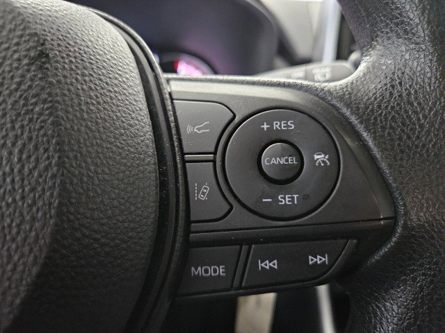 Used 2023 Toyota RAV4 LE image 26