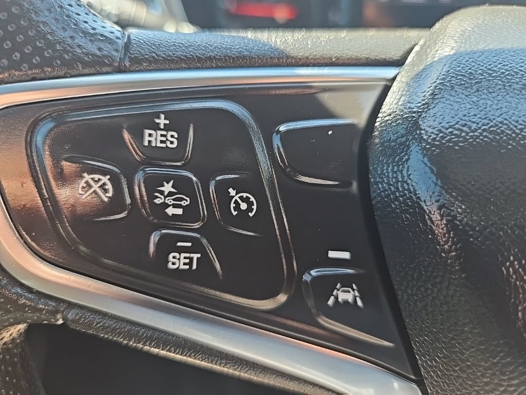 Used 2024 Chevrolet Equinox LS w/ Sport Edition AWD/4WD image 15