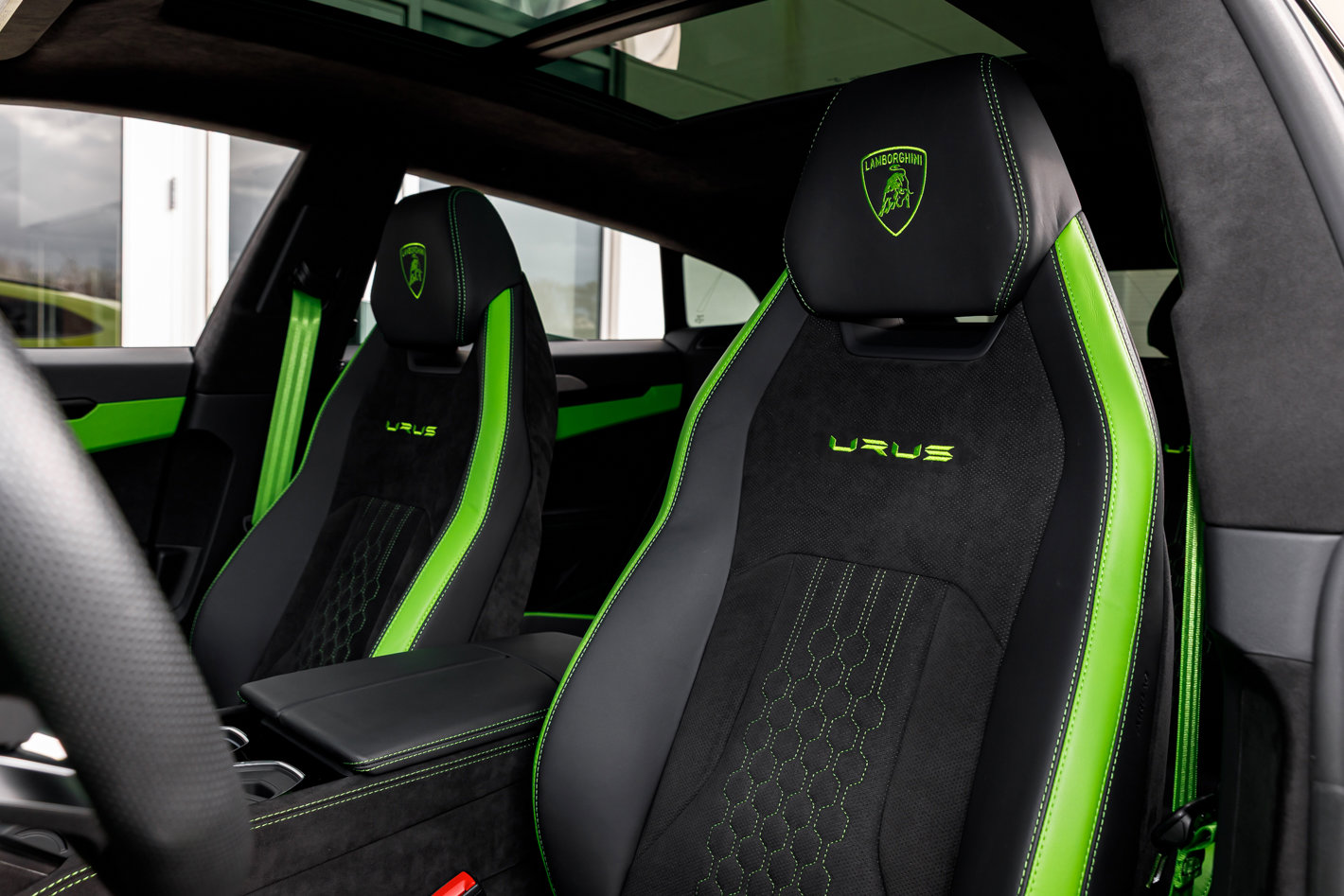 Used 2023 Lamborghini Urus S image 17