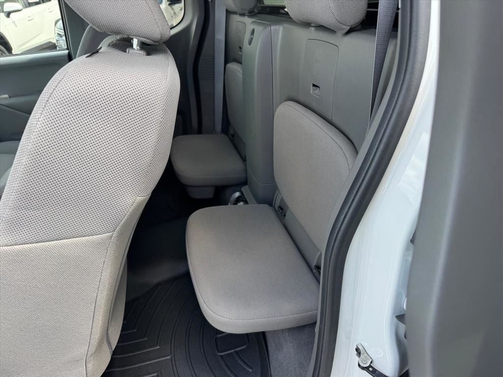 Used 2019 Nissan Frontier S RWD image 13
